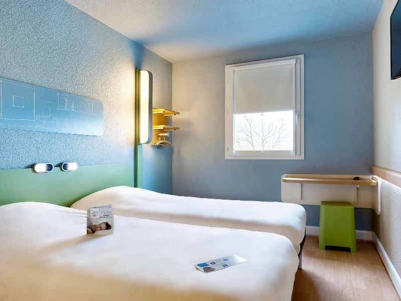 Ibis Budget La Roche Sur Yon Vendespace Mouilleron-le-Captif Esterno foto