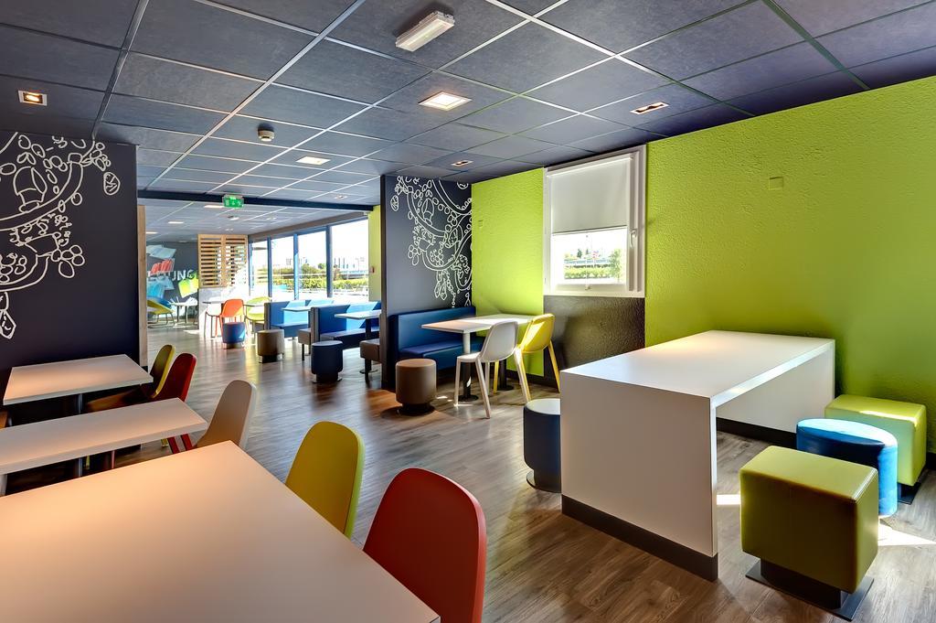 Ibis Budget La Roche Sur Yon Vendespace Mouilleron-le-Captif Esterno foto