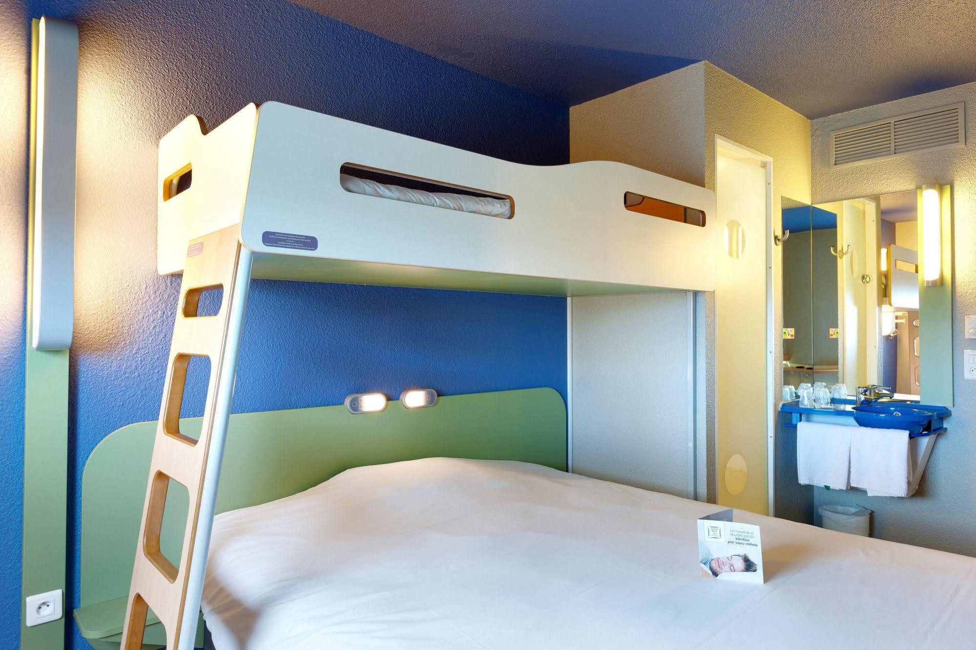 Ibis Budget La Roche Sur Yon Vendespace Mouilleron-le-Captif Esterno foto